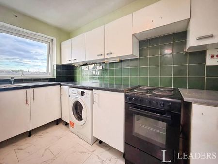 1 bedroom flat to rent - Photo 4
