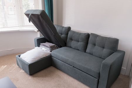 3 Bed Semi-Detached House, Sandhurst Road, LE3 - Photo 4