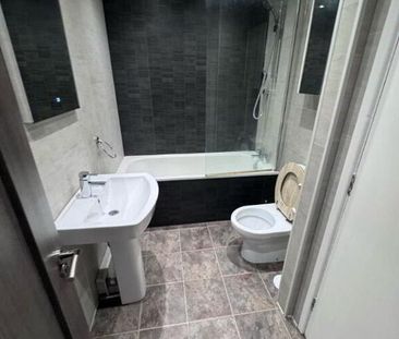 Apartment 8 Tyrone House, Belfast, BT2 8HH - Photo 4