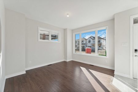 For Lease - 202 Conservancy Drive, Barrhaven, Ontario - Photo 4