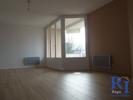 Location Appartement 4 pièces 95m² MEYLAN 38240 - Photo 2