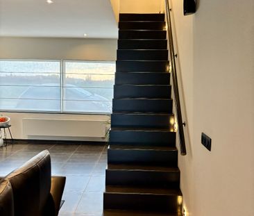 Architecturale en stijlvolle woning van 2010 te huur - Photo 1