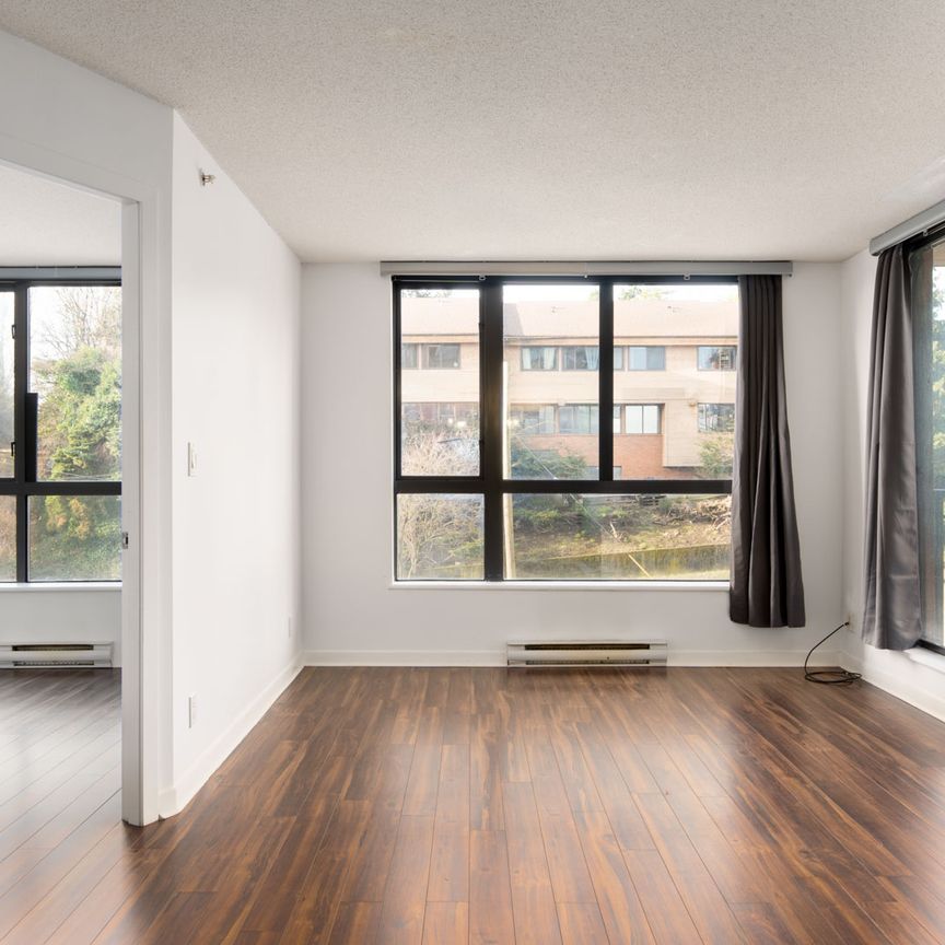 814 Royal Ave, New Westminster - Photo 1