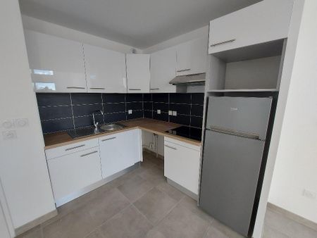 Location Appartement 3 pièces 72m² TOULOUSE 31400 - Photo 5