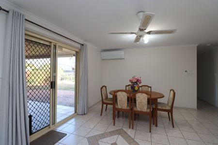 27 Moonbi St, 4655, Scarness Qld - Photo 2