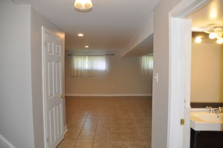 For Lease - 278 Whitehead Crescent, Caledon, Ontario - Photo 3