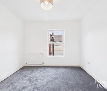 8 Harper Street, Belfast, BT5 4EN - Photo 5