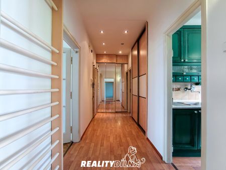 Pronájem bytu 3+1 76 m², Pacovská , Praha - Photo 4
