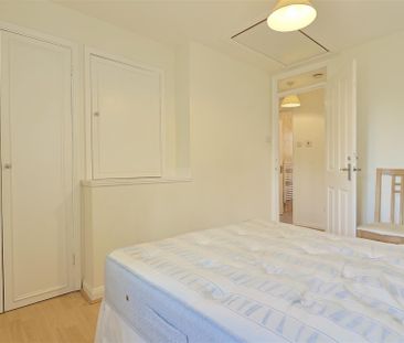 2 bedroom Terraced House to rent in Hunters Road, Spital Tongues, N... - Photo 5