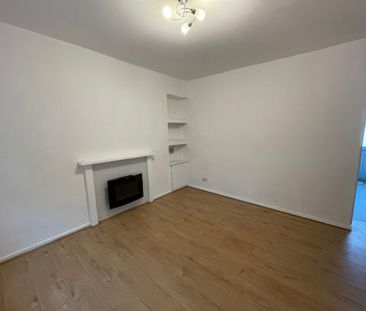 Crown St, Swansea, SA6 - Photo 2