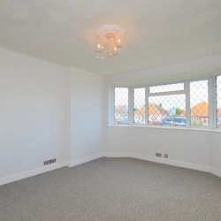 Botany Road, Kingsgate, CT10 3SE, Kent - Photo 4