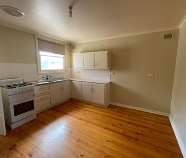 9 Hutchinson Street - Photo 4