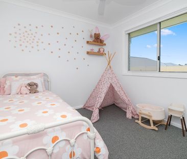 Four Bedroom Home with Ducted AC in North Rothbury - Photo 5