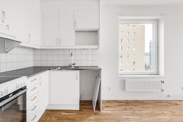 Ringvägen 7, Kungsängen - Photo 1