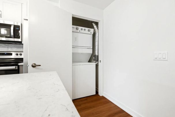 Timeless Elegance with a Twist of Sophistication - Photo 1