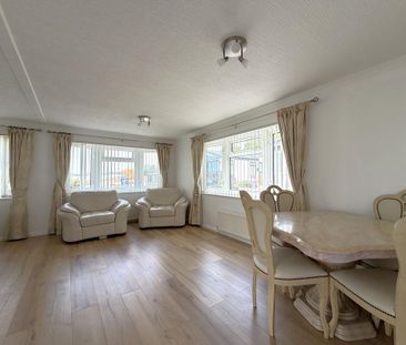 2 bedroom park home to rent - Photo 3