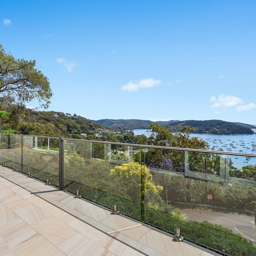 Sweeping Pittwater Views - Photo 1