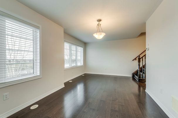 For Lease - 3002 Preserve Drive Unit# 5, Oakville, Ontario - Photo 1