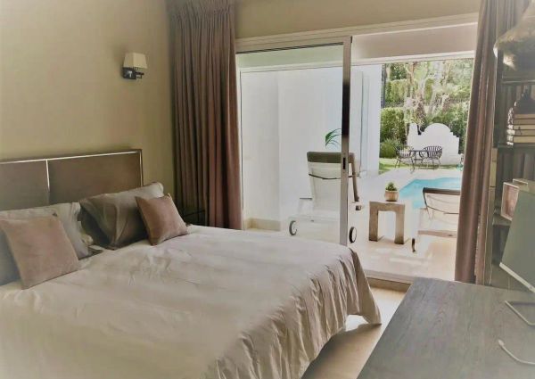 Casa o chalet de alquiler en Pintor Losada, 61, Lomas de Marbella Club