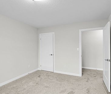 For Lease - 234 Renaissance Drive, St. Thomas, Ontario - Photo 3