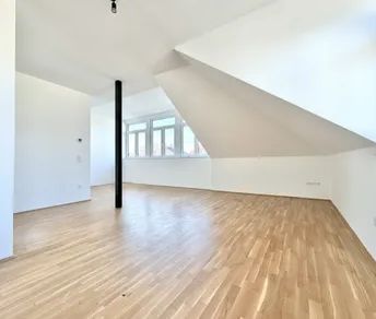 ***TRAUMTERRASSE - Großzügige 2-Zimmer-Wohnung in Top-Lage des 19. Bezirks - Nähe Kahlenberg*** - Photo 3