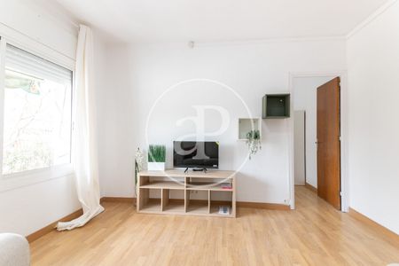 Apartment for Rent in Sants District - Photo 4