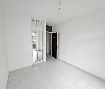 Location Appartement 3 pièces 47m² LE GOSIER 97190 - Photo 2