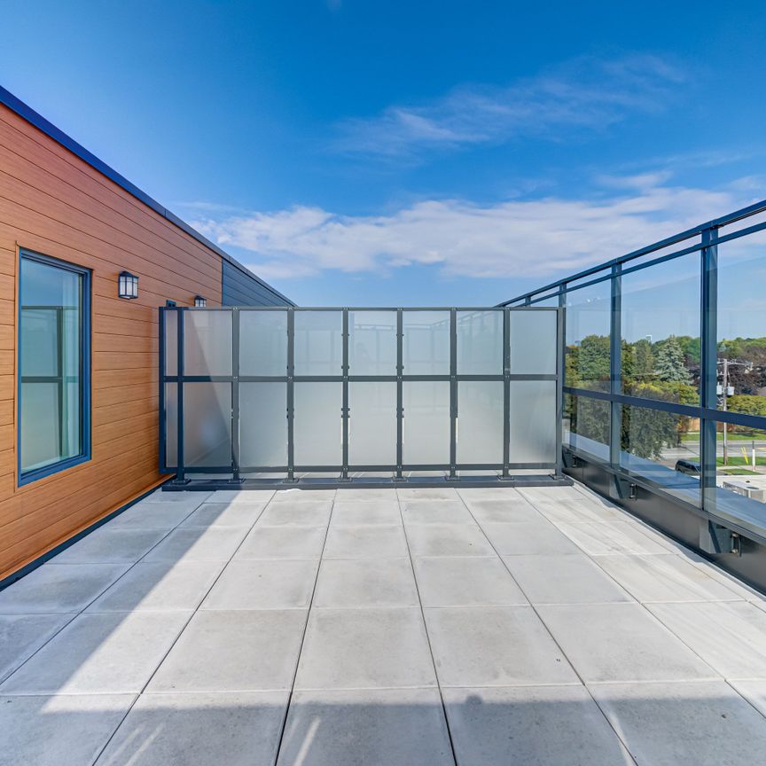 For Lease - 65 Curlew Drive Unit# 202, Toronto, Ontario - Photo 1