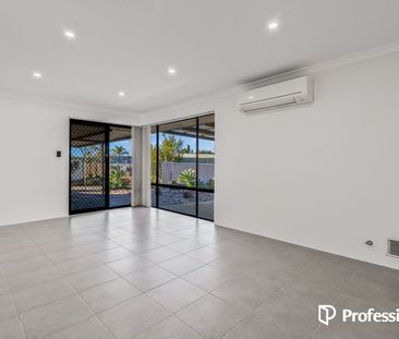 Renovated 3x1 Home for Rent in Mirrabooka - Photo 2