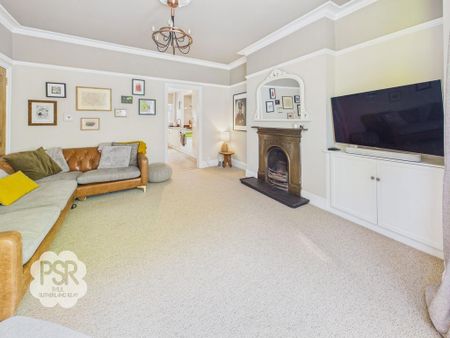 3 bedroom end of terrace house to rent - Photo 5