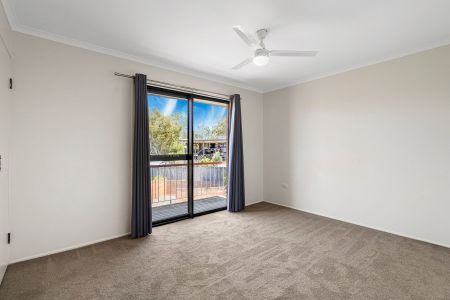 Cosy townhouse in a superb location - Photo 3