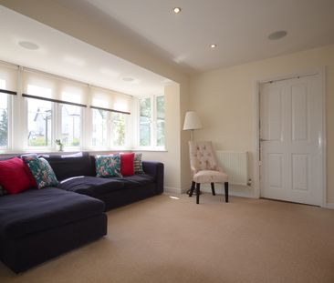 3 bedroom apartment to rent - Photo 5