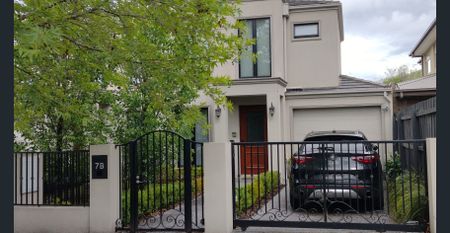 BEAUTIFULLY PRESENTED FOUR BEDROOM + STUDY TOWNHOUSE! | FLARE REAL ESTATE - Photo 3