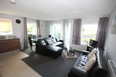 Unwin Way, Stanmore, HA7 - Photo 3