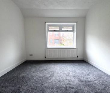 Blacker Hill, Worsbrough Road, S74, Barnsley - Photo 4