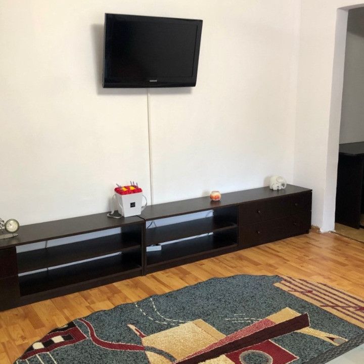 Garsoniera de inchiriat soseaua Salaj - Fotografie 1