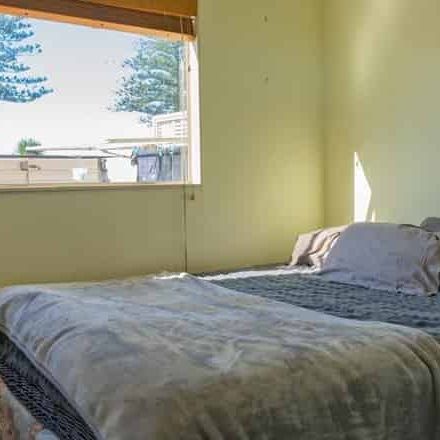 Te Awa Townhouse with sea and mountain views - Photo 1