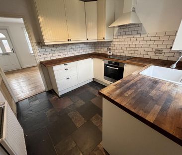 2 bedroom terraced house to rent - Photo 6