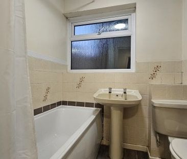 Manor Park, Watling Street Road, Fulwood - Photo 4