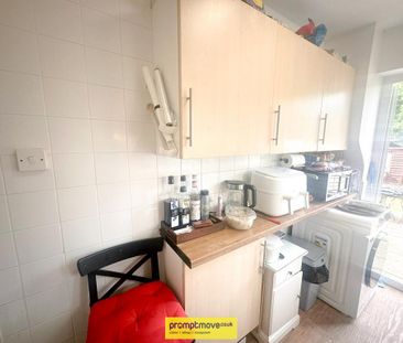 2 bedroom maisonette to rent - Photo 6
