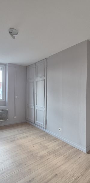 Location Appartement 1 pièce 27m² ST OMER 62500 - Photo 1