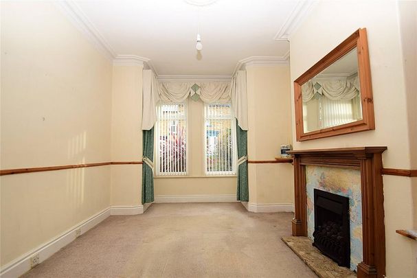 2 bedroom terraced house to rent - Photo 1
