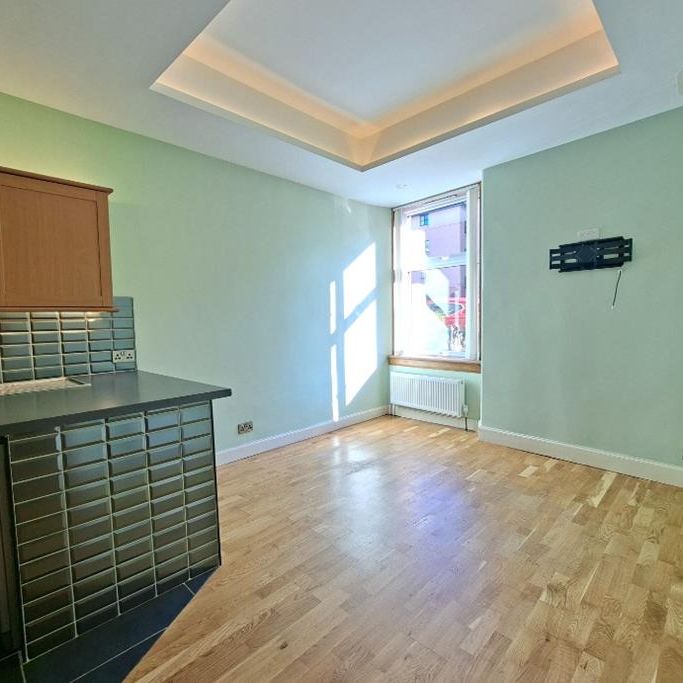 1 bed flat for rent in Roseburn - Photo 1