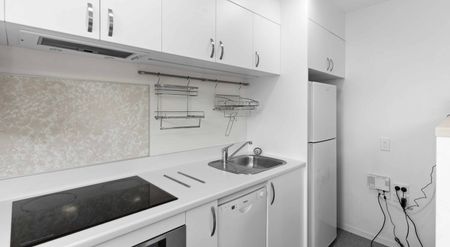 16/50 Park Street- Now Available for 2026 - Photo 4