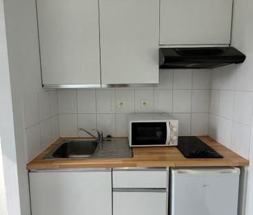 Location Appartement 2 pièces 12m² VALENCIENNES 59300 - Photo 2