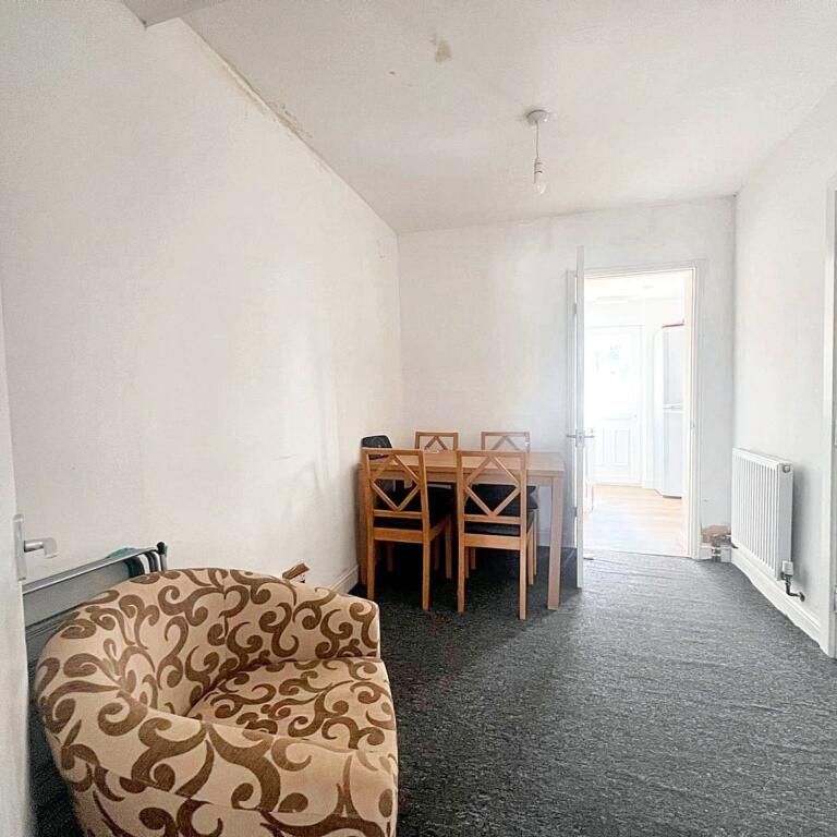 Room in a Shared House, Coberley, BS15 - Photo 1