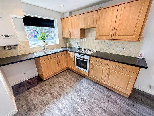 2 bedroom terraced house to rent - Photo 1