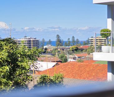 Conveniently located - Photo 4