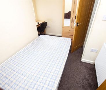 7 bedroom house to rent - Photo 4