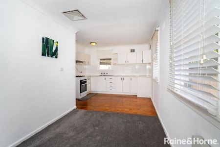 BEAUTIFULLY UPDATED HOME IN ASHMONT - Photo 2